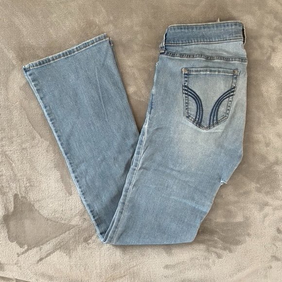 Hollister Bootcut Jeans - Picture 3 of 8